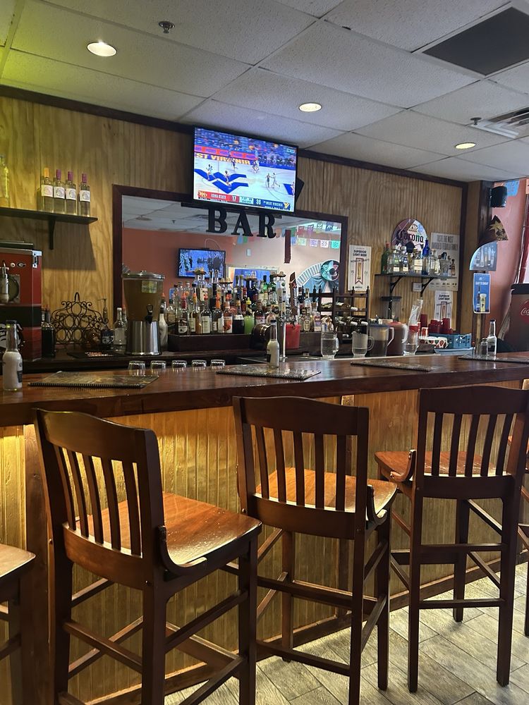 Rinconcito Azteca Bar & Grill