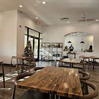 Neighbors - 2nd seating area near kitchen - Breakfast & Brunch Near Me - Las Vegas, Nevada Neighbors - 2nd seating area near kitchen - Breakfast & Brunch Near Me - Las Vegas, Nevada