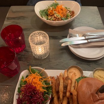 MeeT on Main - Comfort Food Near Me - Vancouver, British Columbia MeeT on Main - Comfort Food Near Me - Vancouver, British Columbia