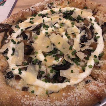 Mellow Mushroom Sarasota - Holy shiitake pizza - Pizza Near Me - Sarasota, Florida