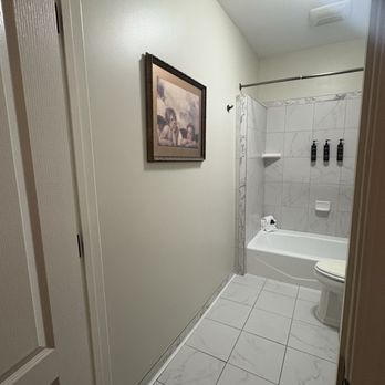 National Hotel - Bathroom. Wanted a larger tub, but this will do. - Hotels Near Me - Jackson, California National Hotel - Bathroom. Wanted a larger tub, but this will do. - Hotels Near Me - Jackson, California