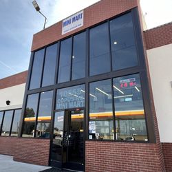 Mini Mart