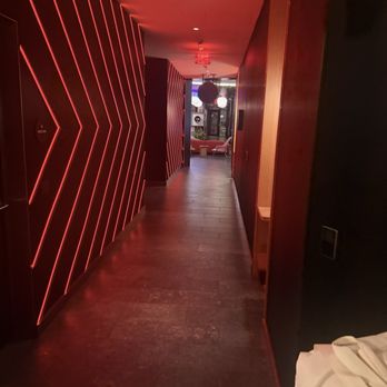 citizenM Miami Worldcenter - Hall to elevators - Hotels Near Me - Miami, Florida