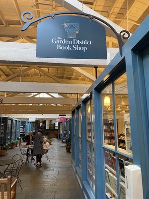 The Garden District Book Shop by null
