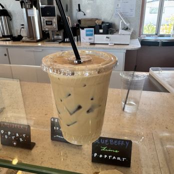 Neaux Coffee - Iced Lavender Latte - Desserts Near Me - Maricopa, Arizona