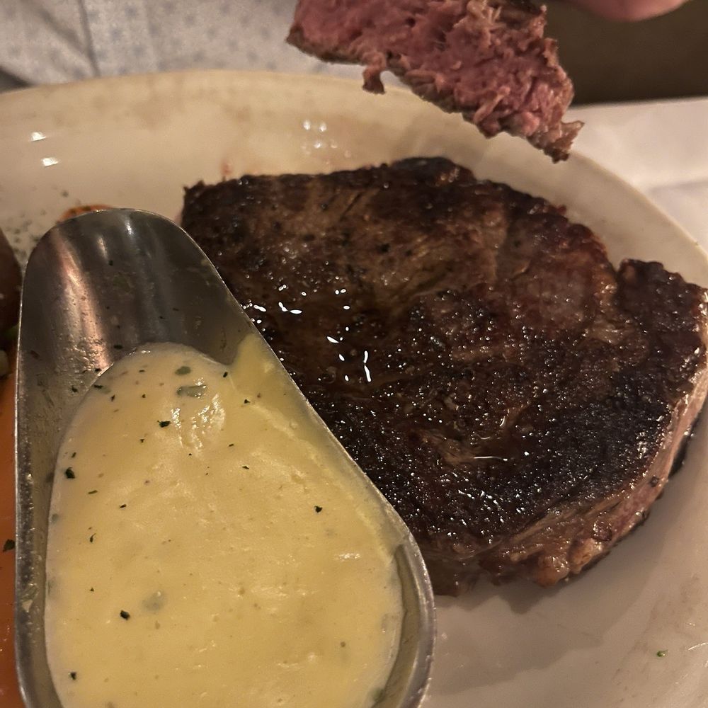 Prime Ribeye with Bernaise sauce