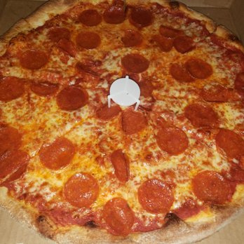 Good Times Pizzeria - Well done pepperoni pizza - Pizza Near Me - Bethlehem, Pennsylvania Good Times Pizzeria - Well done pepperoni pizza - Pizza Near Me - Bethlehem, Pennsylvania