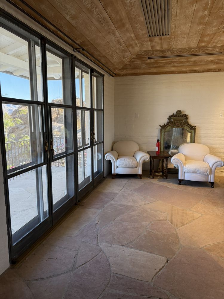 Slide of Escalante Cleaning Service