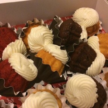 Nothing Bundt Cakes - Bakeries Near Me - Allen, Texas