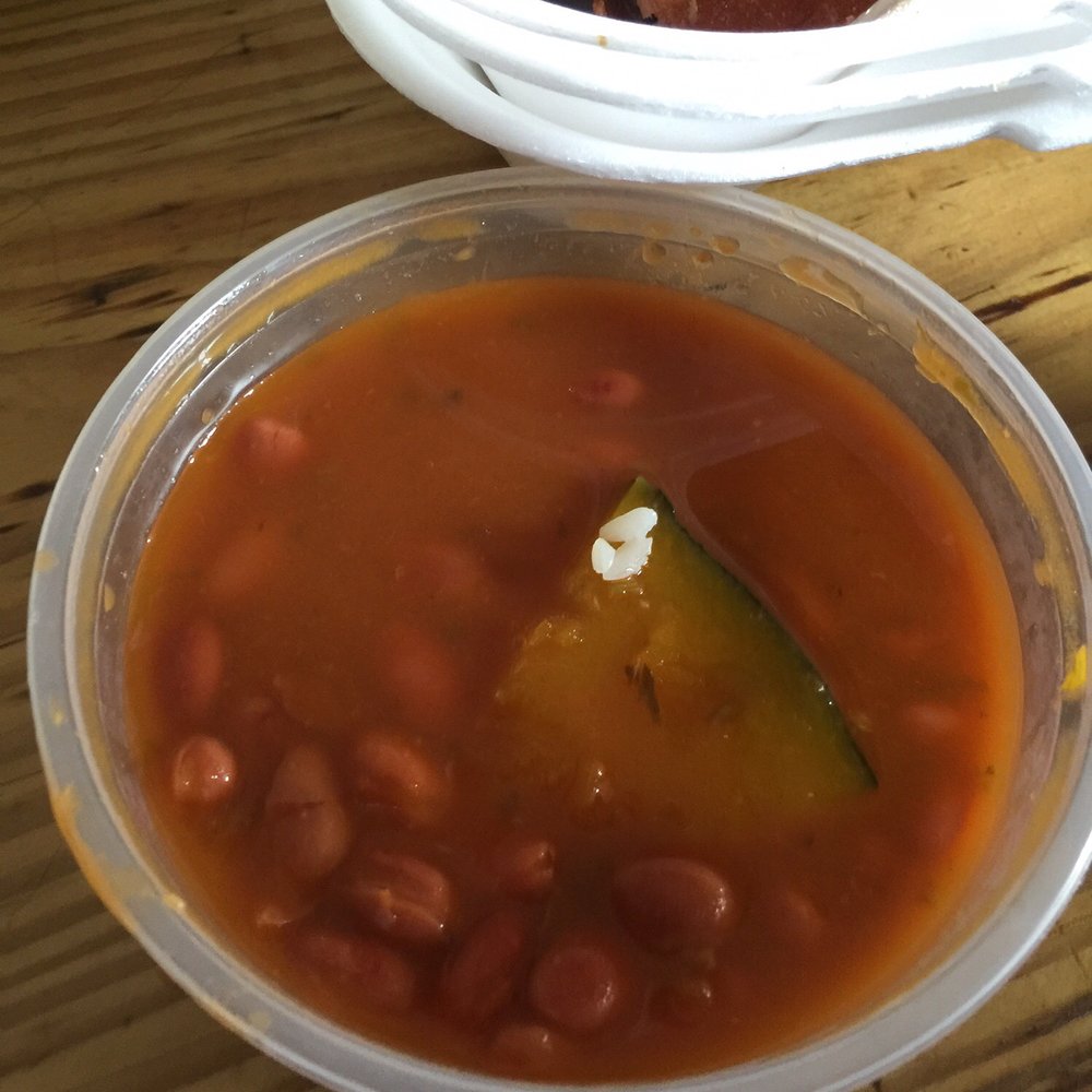 Lechonera El Mojito - Delicious beans for the rice - Barbeque Near Me - Cayey, Puerto Rico