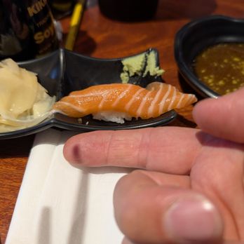 Rakki Sushi - Each piece of sushi is pretty small ... Comparison so you can see scale - Sushi Bars Near Me - Corona, California Rakki Sushi - Each piece of sushi is pretty small ... Comparison so you can see scale - Sushi Bars Near Me - Corona, California