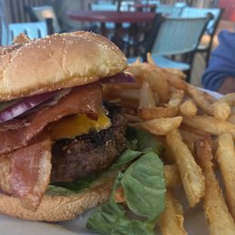 Bacon Cheeseburger