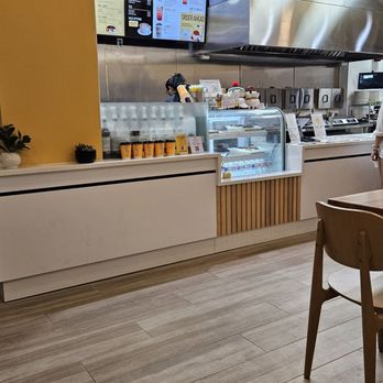 Fluffy Fluffy Dessert Cafe - Carollton - Cashier counter - Desserts Near Me - Carrollton, Texas