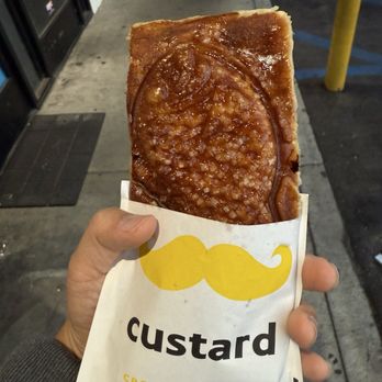 MuMu Bakery & Cafe - Custard Croissant Taiyaki - Bakeries Near Me - Los Angeles, California MuMu Bakery & Cafe - Custard Croissant Taiyaki - Bakeries Near Me - Los Angeles, California