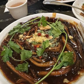 Bund Shanghai - Stir Fried Eel - Shanghainese Near Me - San Francisco, California Bund Shanghai - Stir Fried Eel - Shanghainese Near Me - San Francisco, California