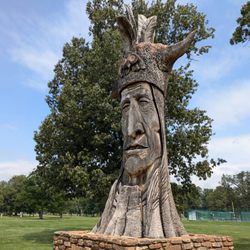 Wacinton Totem - Wacinton Totem, Paducah