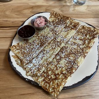 Egg Harbor Cafe - Swedish pancakes - Breakfast & Brunch Near Me - Oak Park, Illinois