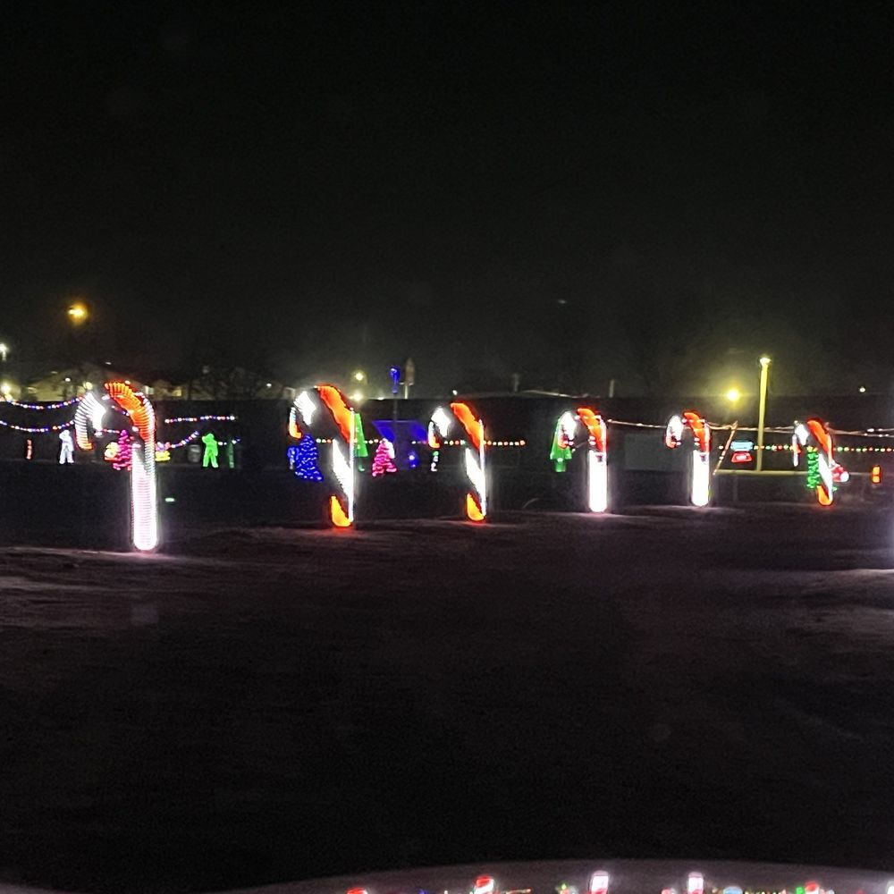 Jolly Lane Lights - Holiday Decorations Near Me - Tulsa, Oklahoma
