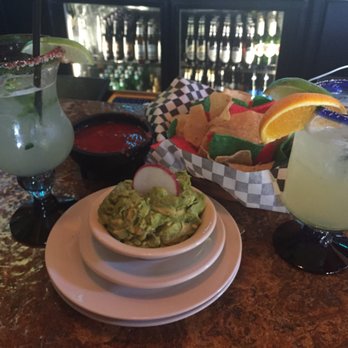 Sonrisa Grill - Complimentary chips and salsa. We ordered guac and margaritas. - Mexican Near Me - Henderson, Nevada