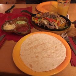 El Sombreros - Fajitas mit Beef