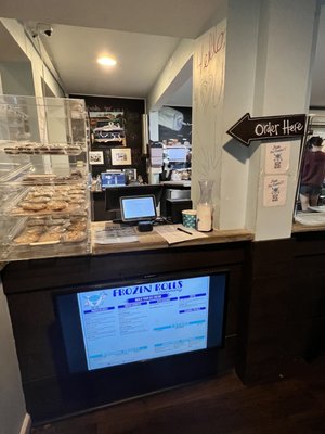 Frozen Rolls Creamery by null