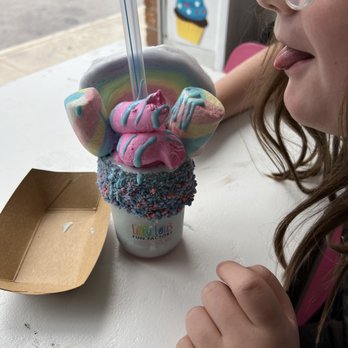 Libby Lou’s Fun Factory - Cotton candy shake - Ice Cream & Frozen Yogurt Near Me - New Albany, Ohio Libby Lou’s Fun Factory - Cotton candy shake - Ice Cream & Frozen Yogurt Near Me - New Albany, Ohio