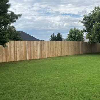 Red Oak Fencing - Beautiful premium cedar picket fence - Fences & Gates Near Me Red Oak Fencing - Beautiful premium cedar picket fence - Fences & Gates Near Me
