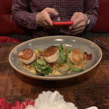 Le Coin - Scallops - Seafood Near Me - Seattle, Washington Le Coin - Scallops - Seafood Near Me - Seattle, Washington