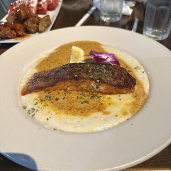 Tasty G Spot - Blackened salmon and grits - Soul Food Near Me - Lauderhill, Florida