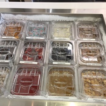 Bloomfield Creamery - Yogurt toppings - Ice Cream & Frozen Yogurt Near Me - Pasadena, California Bloomfield Creamery - Yogurt toppings - Ice Cream & Frozen Yogurt Near Me - Pasadena, California