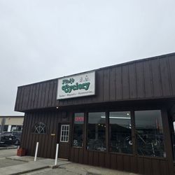Fisk's Cyclery - The outside of the store