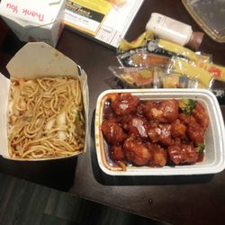 Shrimp Lo mein and General Tso Chicken.
