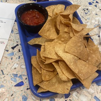 Share House - Chips and salsa - Bars Near Me - Charleston, South Carolina