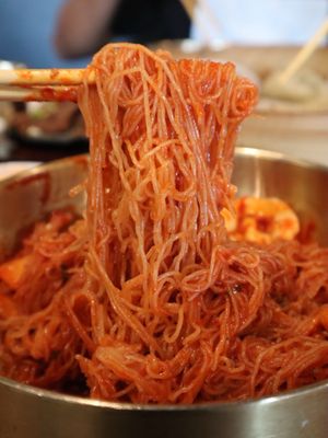 Sambong Naengmyun by null