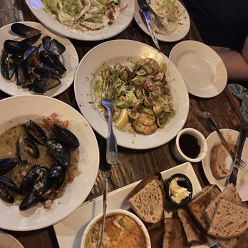 Callen's Restaurant - All the goods! - New American Near Me - Coupeville, Washington Callen's Restaurant - All the goods! - New American Near Me - Coupeville, Washington