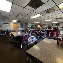 Sticky Bun Cafe - Dining area