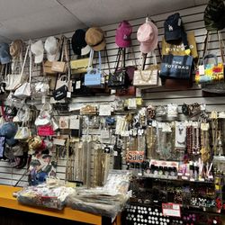 Silvia's Boutique