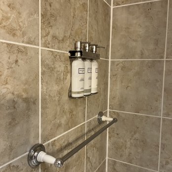 The Windsor Suites - Bathroom - Hotels Near Me - Philadelphia, Pennsylvania