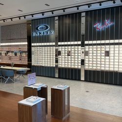LensCrafters