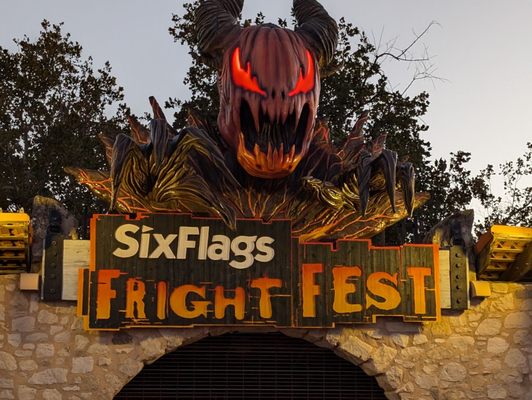 Six Flags Fiesta Texas by null