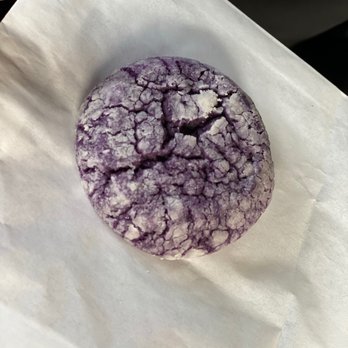 UBAE - Uhe Ube Crinkle Cookies - Desserts Near Me - Honolulu, Hawaii UBAE - Uhe Ube Crinkle Cookies - Desserts Near Me - Honolulu, Hawaii
