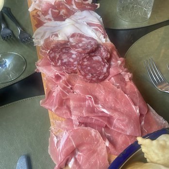 Uva d'Oro - The large board with cured meats - Italian Near Me - Modena, Missouri