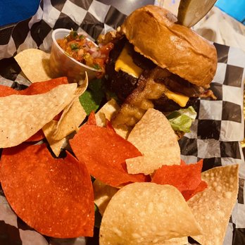 Surfside Taphouse - Bars Near Me - Clearwater, Florida