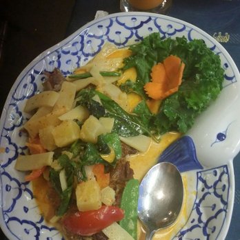 Bangkok Kitchen - Duck choo chee - Thai Near Me - Hyannis, Massachusetts Bangkok Kitchen - Duck choo chee - Thai Near Me - Hyannis, Massachusetts