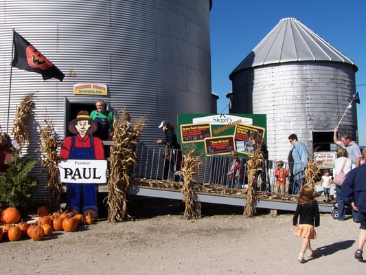 Siegel's Cottonwood Farm by null