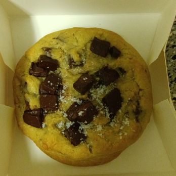 Crumbl - River Oaks - Semi Sweet Cholate Chunck - Bakeries Near Me - Houston, Texas