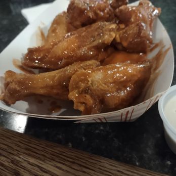 Marvin's Bar & Grill - Hot wings - American Near Me - Clarence Center, New York Marvin's Bar & Grill - Hot wings - American Near Me - Clarence Center, New York