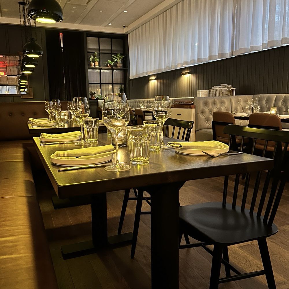 The Kitchen - New American Near Me - Austin, Texas