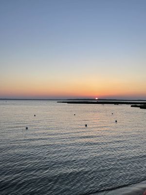 Macky's Bayside Bar & Grill by null