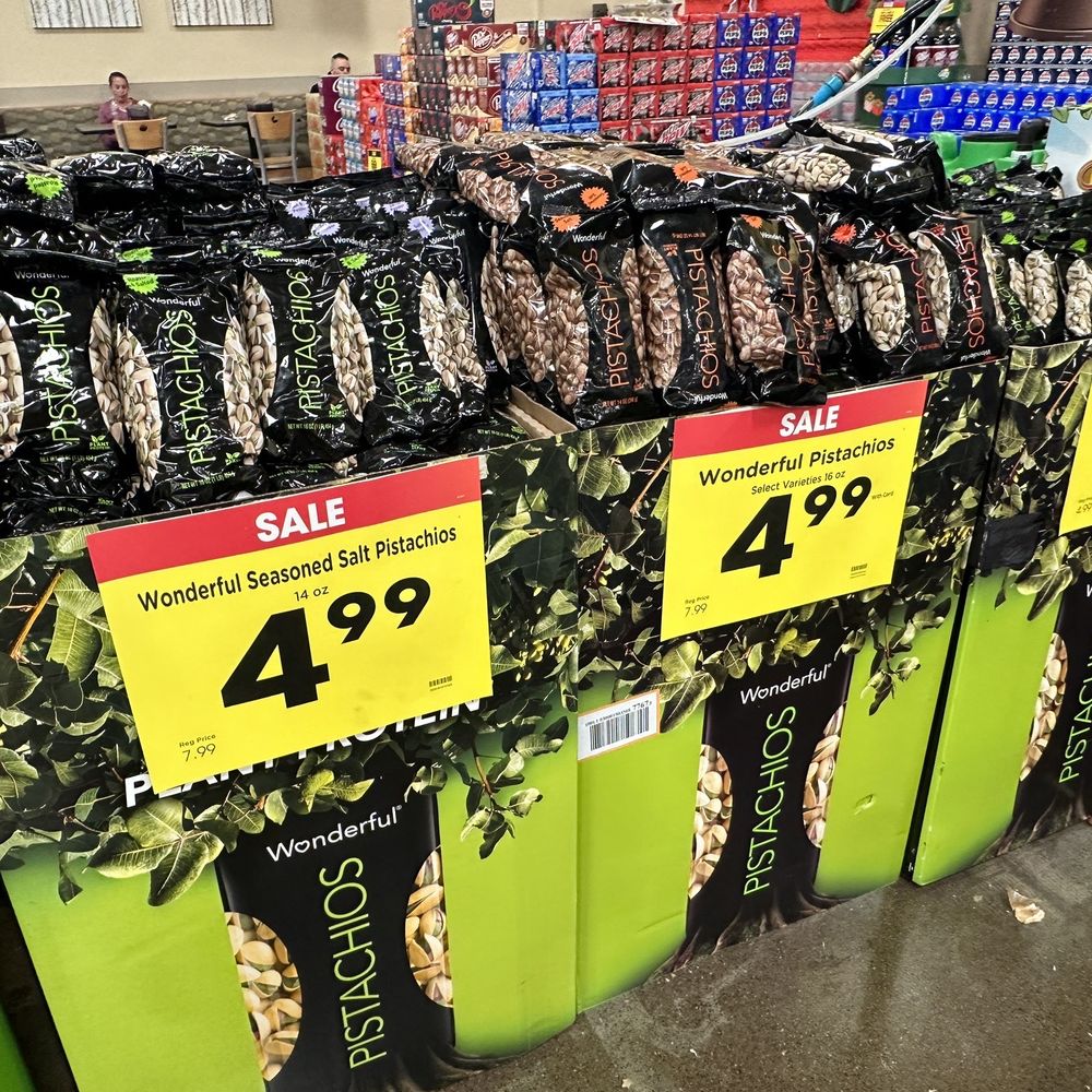 Fred Meyer - the price of a grocery store - Department Stores Near Me - Puyallup, Washington